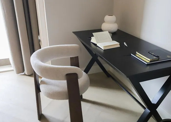 Dam - Boutique Hotel *